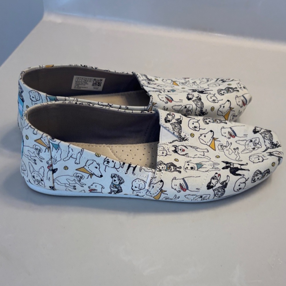 TOMS Slip-On Canvas Shoes with Multicolor Dog Print - Cream - Picture 6 of 8